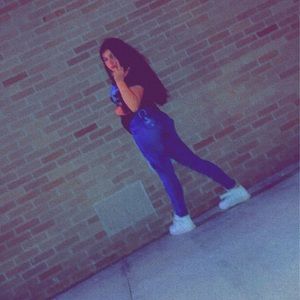 Meet your Posher, Bella